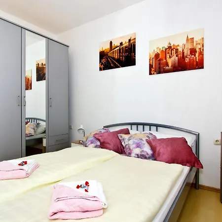 5 Bedroom Lovely In Trogir