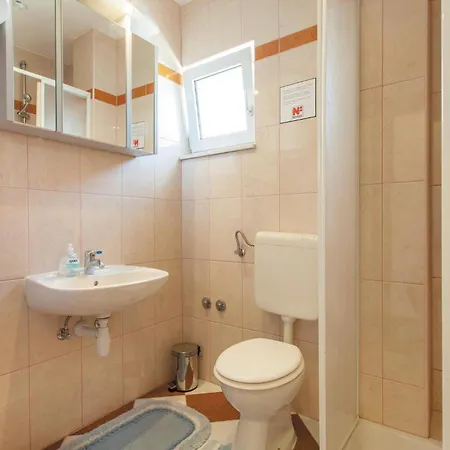 5 Bedroom Lovely In Holiday home Trogir